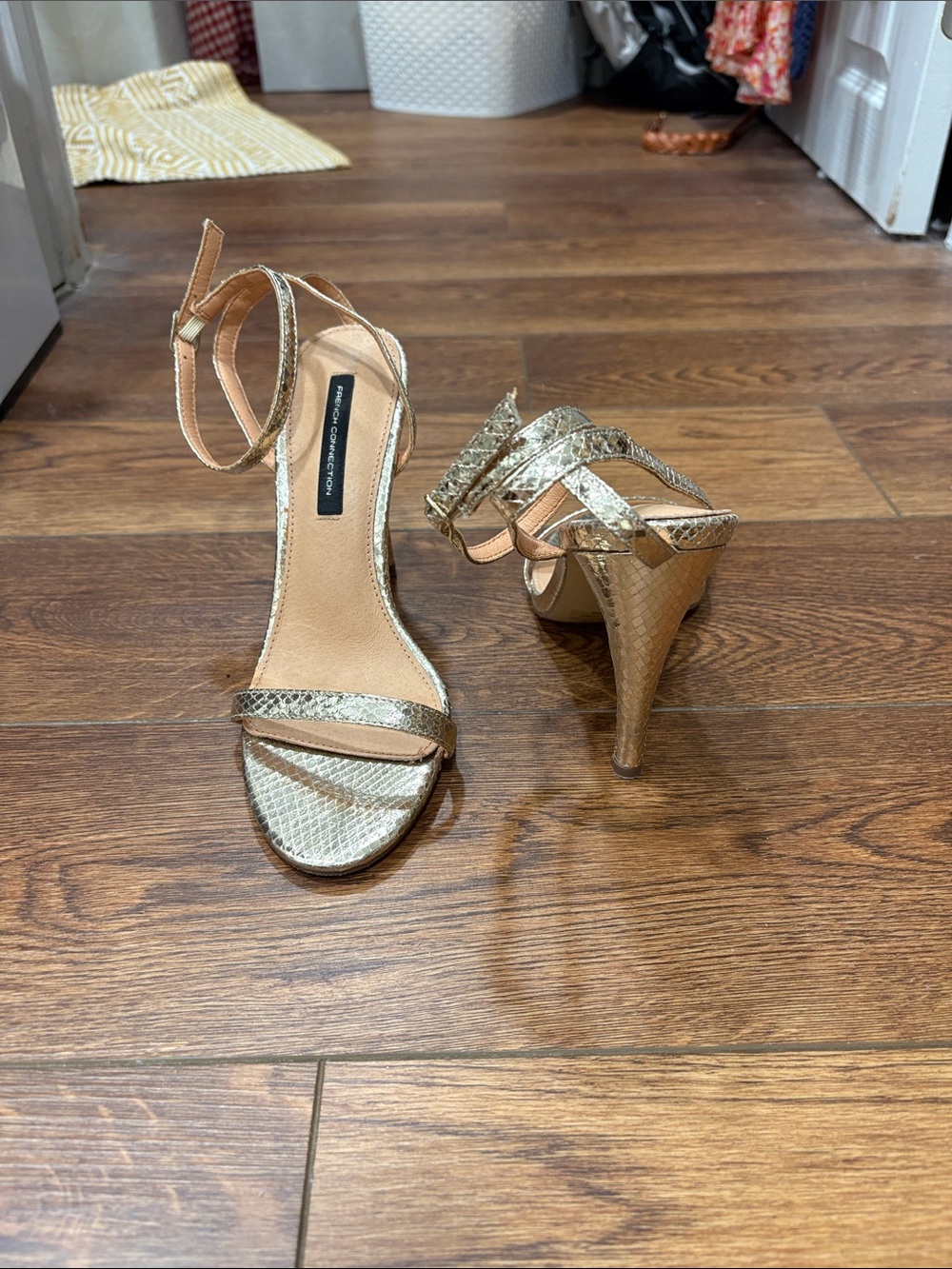 Gold strappy pump